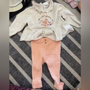 Adorable Tape A Loeil French outfit - 3 month